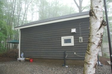 外観西方角より